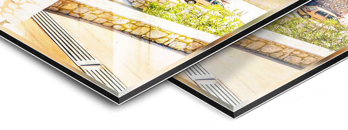 Choose between GalleryPrint glossy and matte.