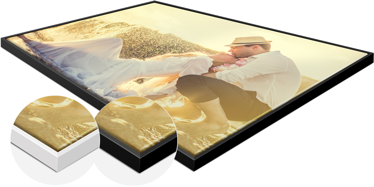 Floating frame for photo canvas